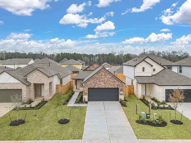 9419 Hard Rock Rd in Conroe, TX - Foto de edificio - Building Photo