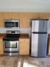 3625 SW Santa Barbara Pl in Cape Coral, FL - Building Photo - Building Photo