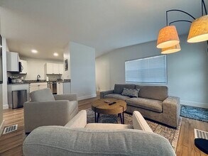 2800 Pickfair St in Orlando, FL - Building Photo - Building Photo