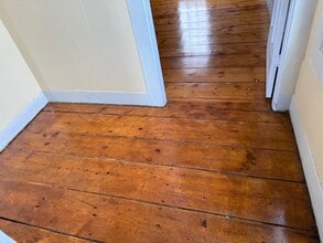 121 Mount Tobe Rd, Unit A in Plymouth, CT - Foto de edificio - Building Photo