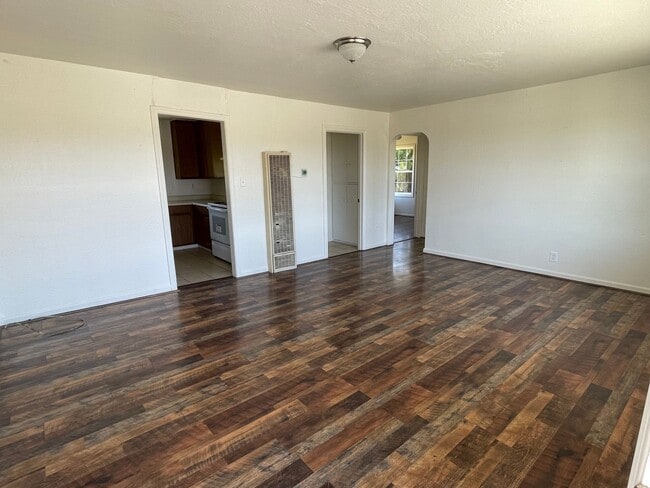 20256 Arnold Dr in Sonoma, CA - Building Photo - Building Photo