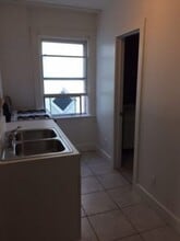 2817 Glendora Ave in Cincinnati, OH - Building Photo - Building Photo