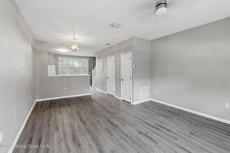 1368 Hampton Park Ln in Melbourne, FL - Building Photo - Building Photo