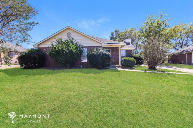 property at 5948 Brookline Ln