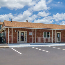 Monaco Arms in Jacksonville, FL - Foto de edificio - Building Photo