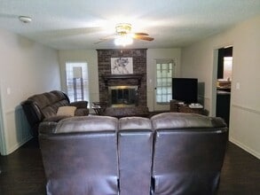 2016 27th St E in Tuscaloosa, AL - Building Photo - Building Photo