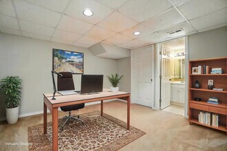 1630 Holland Dr in Hilliard, OH - Building Photo - Building Photo