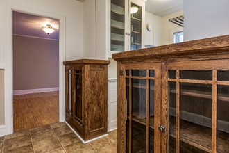 1168 Grand Ave in St. Paul, MN - Building Photo - Interior Photo