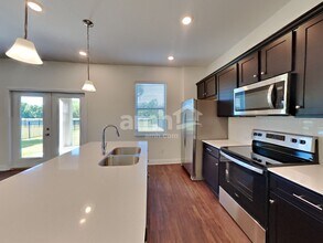 27296 St Andrews Ave in Wesley Chapel, FL - Building Photo - Building Photo