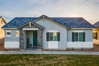 The Logan at Jomax in Phoenix, AZ - Building Photo - Building Photo