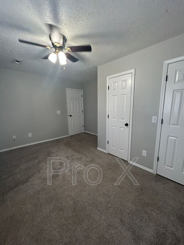 3503 SW Victoria Pl in Bentonville, AR - Building Photo - Building Photo