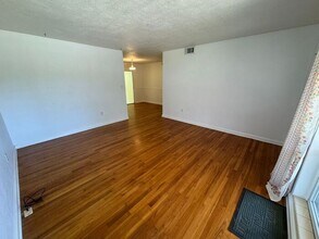 296 Springdale Cir in Pensacola, FL - Building Photo - Building Photo