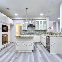 2420 Elm Leaf Ln in Plano, TX - Building Photo - Building Photo