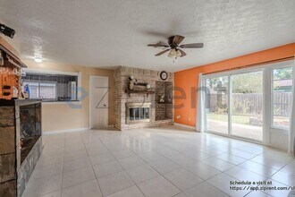 10431 Odessa Dr in Sugar Land, TX - Building Photo - Building Photo