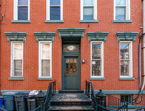 931 Park Ave in Hoboken, NJ - Building Photo - Building Photo