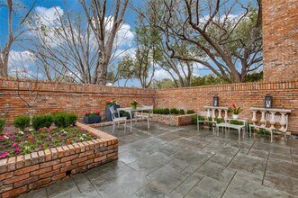 4402 Westside Dr in Dallas, TX - Building Photo - Building Photo