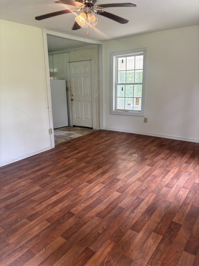 135 1st St in Tupelo, MS - Building Photo - Building Photo