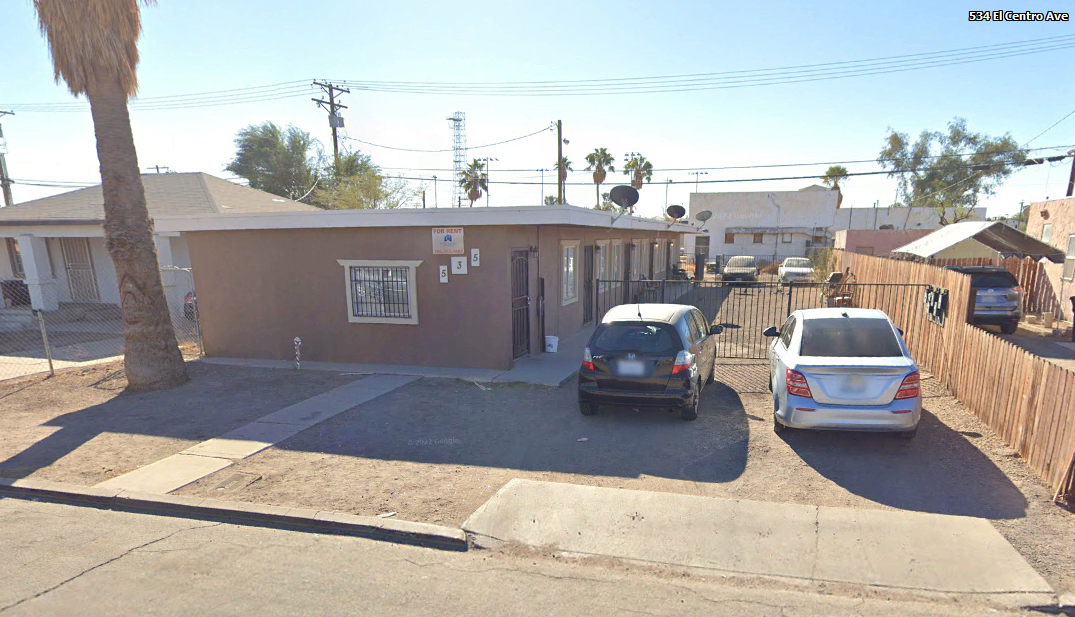 535 El Centro Ave in El Centro, CA - Building Photo