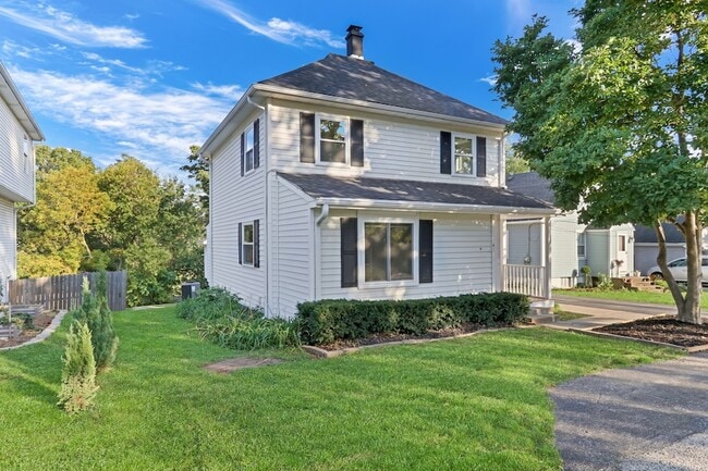 property at 27065 N Ridge St