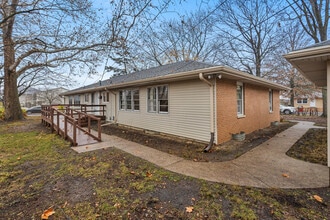 1320 Alms Dr in Champaign, IL - Building Photo - Building Photo