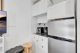 2751 NE 9th Terrace in Pompano Beach, FL - Building Photo - Building Photo