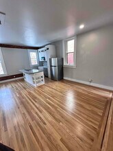 1234 S 1st St, Unit #4 in Louisville, KY - Building Photo - Building Photo