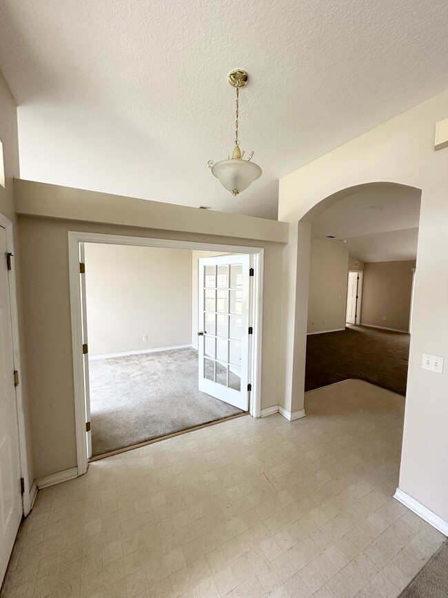 property at 15 Zinnia Trail