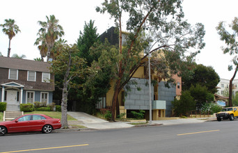 434 S Westmoreland Ave in Los Angeles, CA - Building Photo - Building Photo