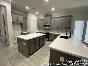 9313 Aggie Run in San Antonio, TX - Building Photo - Building Photo