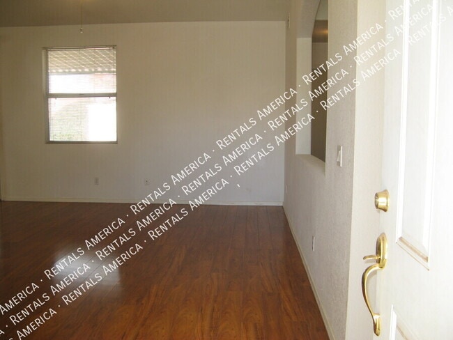 8536 W Dahlia Dr in Peoria, AZ - Building Photo - Building Photo