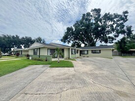 1814 3rd St SE in Winter Haven, FL - Building Photo