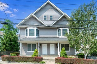 38 High St in Rye, NY - Building Photo