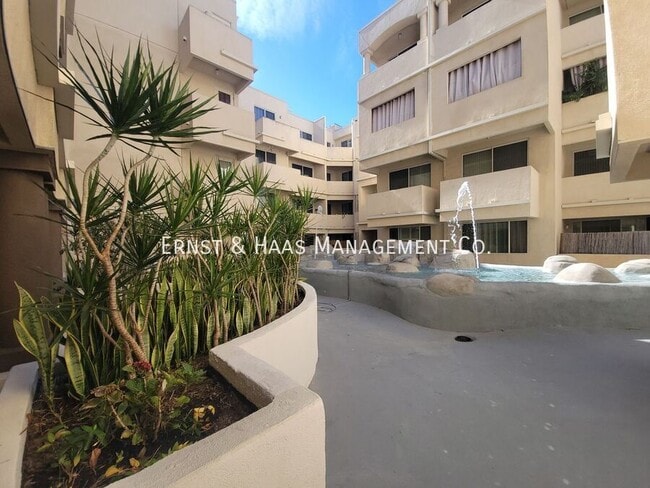 535 Magnolia Ave in Long Beach, CA - Building Photo - Building Photo