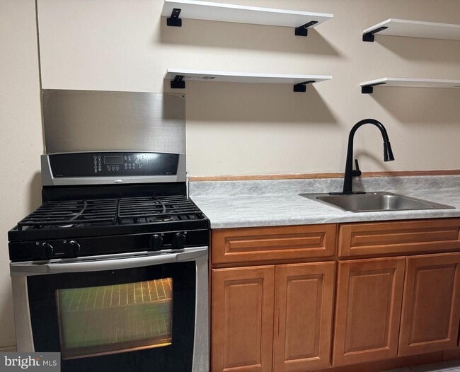 property at 1304 Browning St