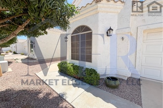 320 S 70th St in Mesa, AZ - Building Photo - Building Photo