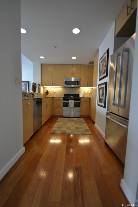 255 Berry St-Unit -606 in San Francisco, CA - Building Photo