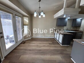 3736 Ellendale Cir in Ammon, ID - Building Photo - Building Photo