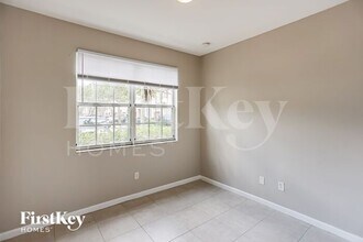 2175 NE 7th St in Homestead, FL - Building Photo - Building Photo