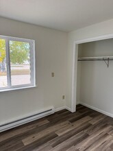 3850 N Shore Dr in Menominee, MI - Building Photo - Building Photo