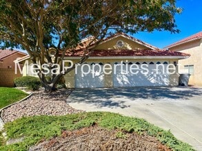 17928 Sunburst Rd in Victorville, CA - Foto de edificio - Building Photo