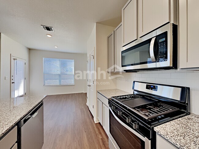 2723 Spencebrook in New Braunfels, TX - Building Photo - Building Photo