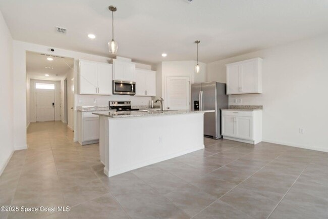 7144 Topaz Dr in Grant Valkaria, FL - Building Photo - Building Photo