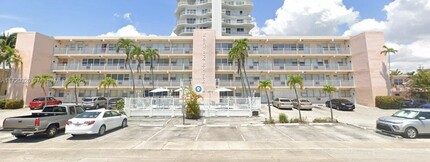 625 Antioch Ave in Fort Lauderdale, FL - Building Photo - Building Photo