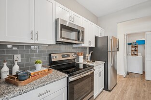 Lodge at Southpoint in Durham, NC - Building Photo