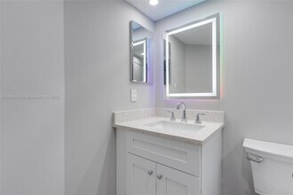 2474 NW 89th Dr, Unit 2474 in Coral Springs, FL - Building Photo - Building Photo