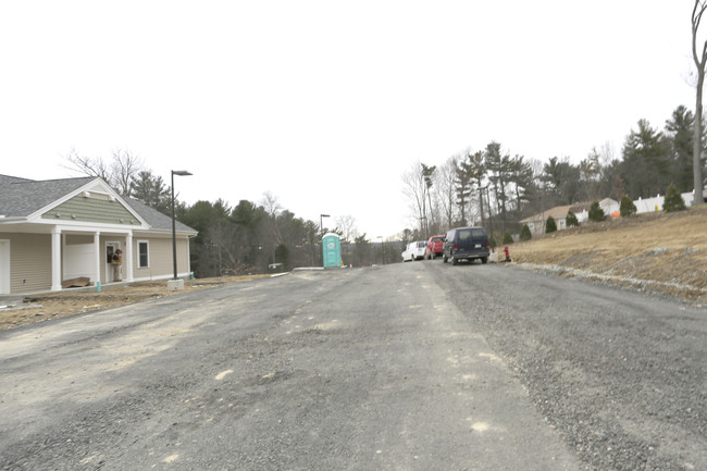 Chandler Place Apartments - 62+ Community in Plaistow, NH - Building Photo - Building Photo