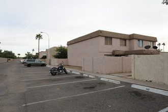 4611 E Jones Ave in Phoenix, AZ - Building Photo - Building Photo