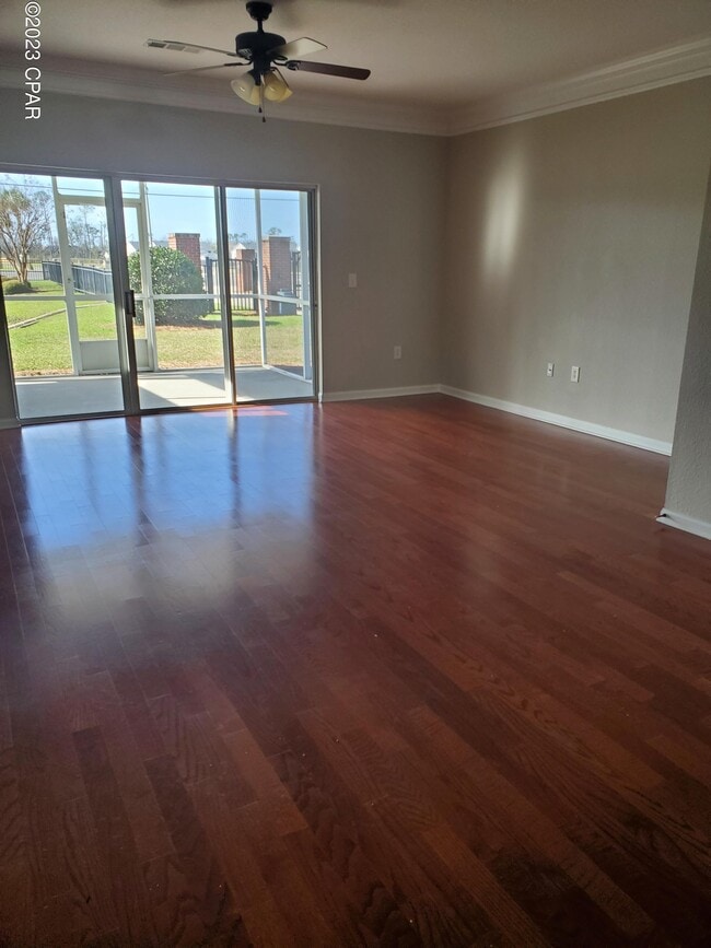 property at 206 Baldwin Rowe Cir