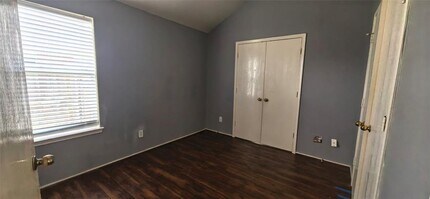 9815 Hallmark Ln in Pearland, TX - Building Photo - Building Photo