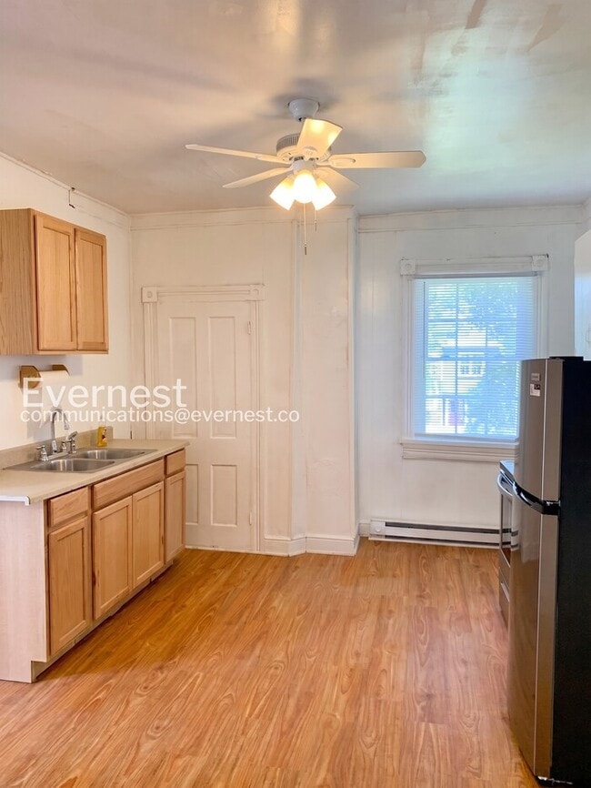 1204 N 20th St, Unit Apt 2 in Richmond, VA - Foto de edificio - Building Photo